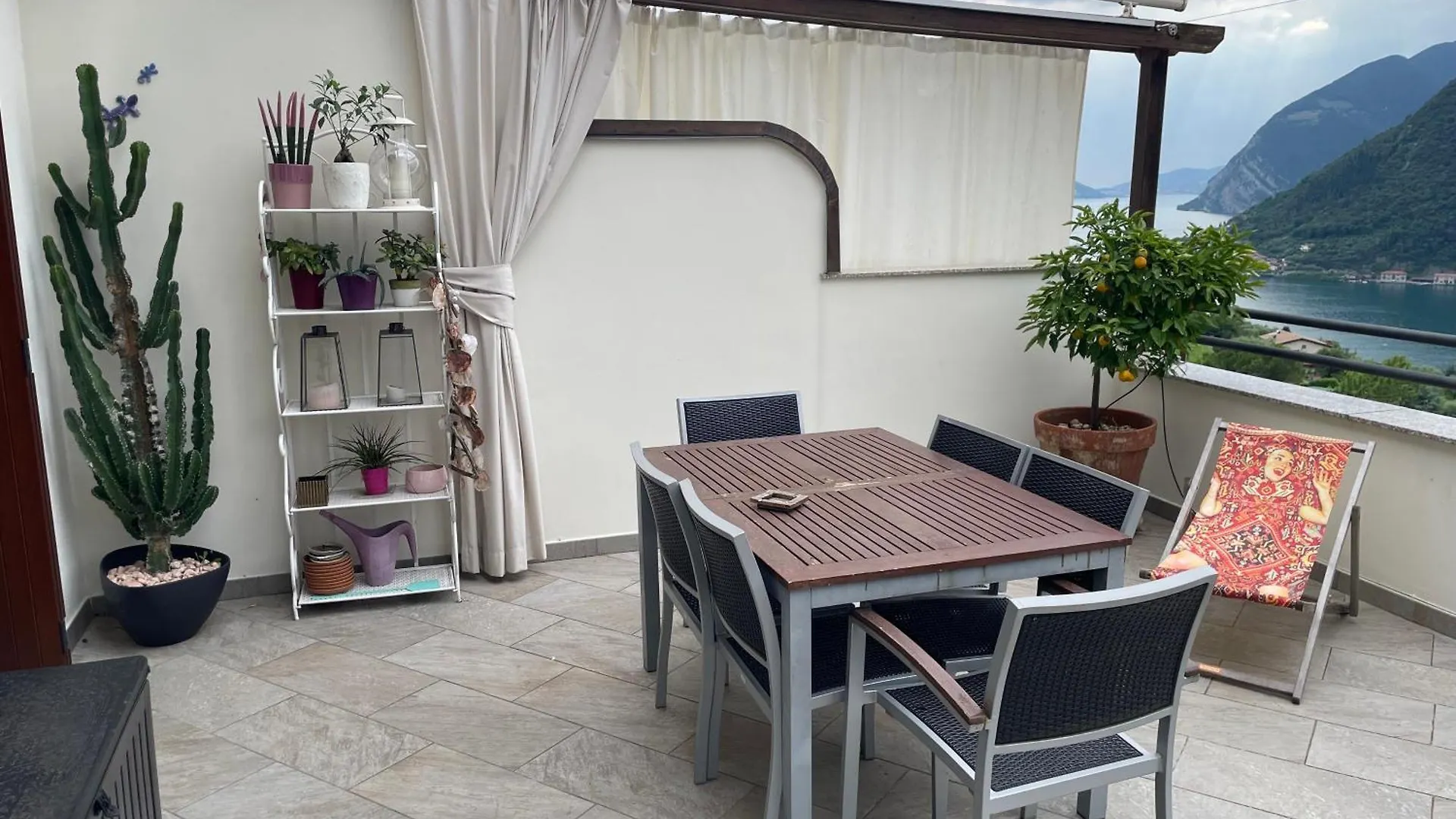 Apartamento Purple Nest Sale Marasino 0*,  Italia
